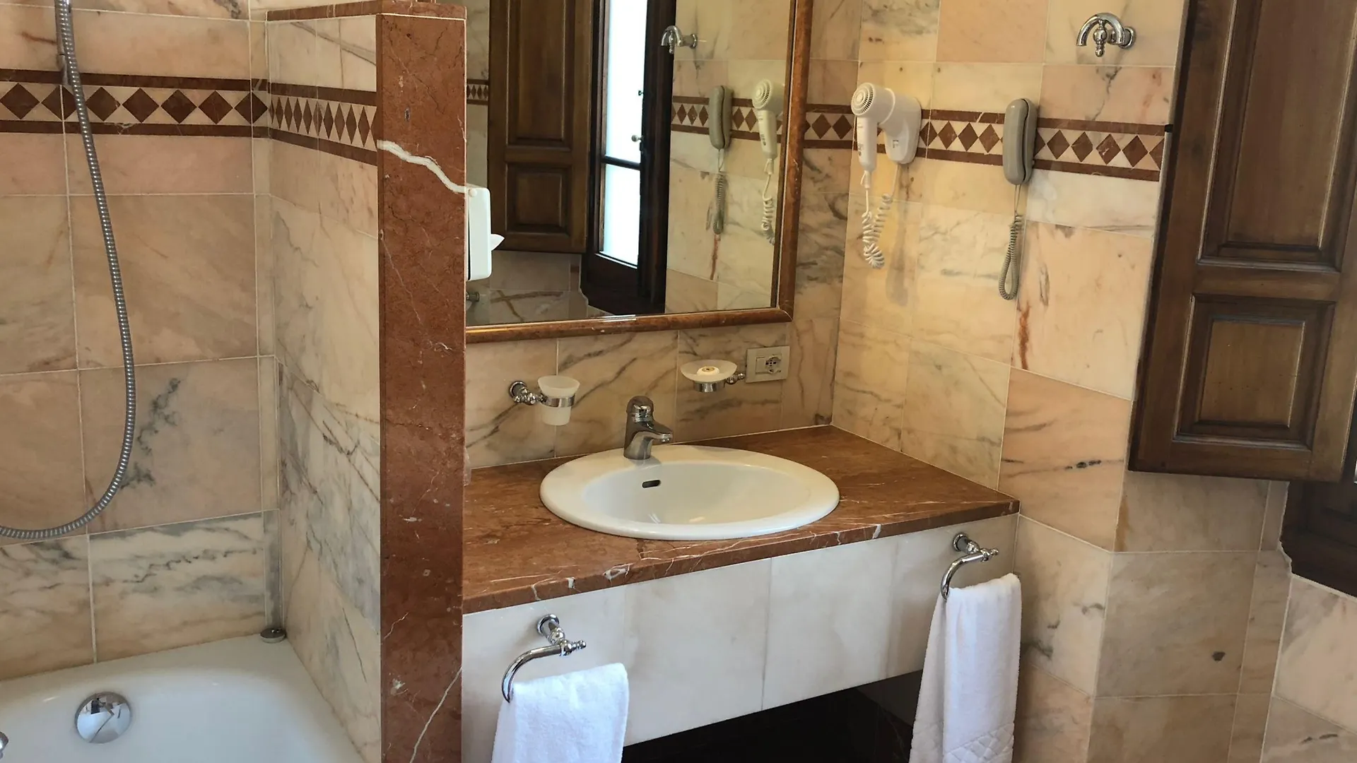 Hotel Pierre Florence