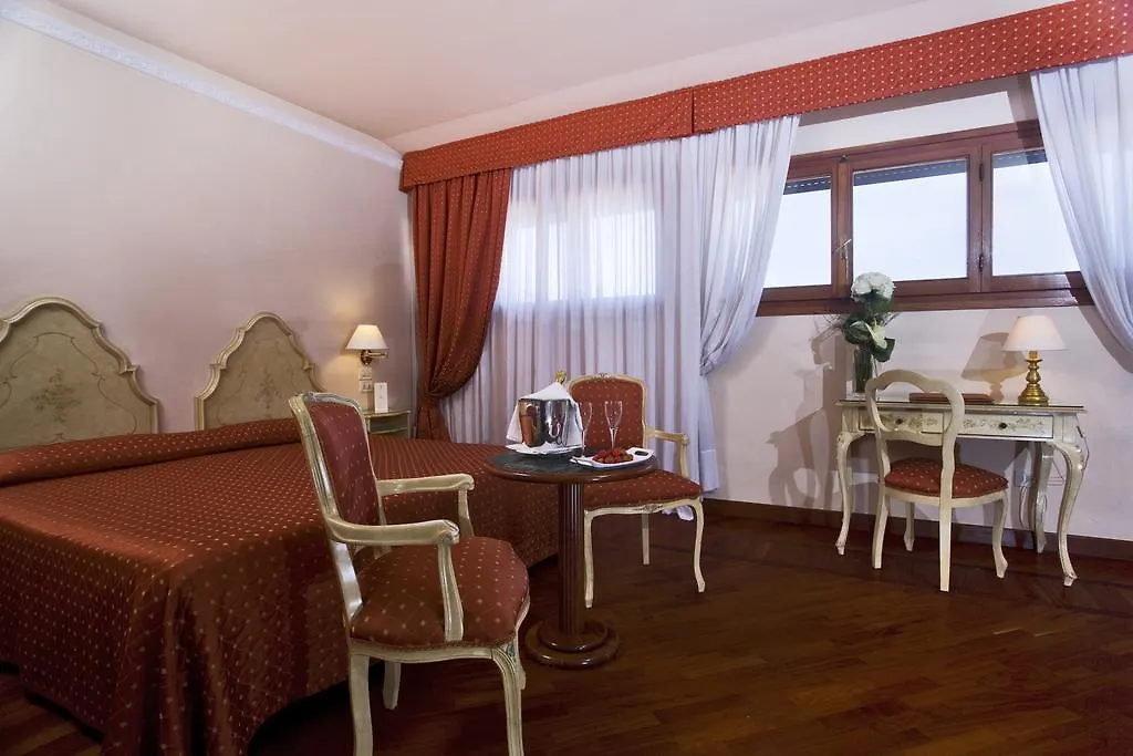 ****  Hotel Pierre Florence Italy
