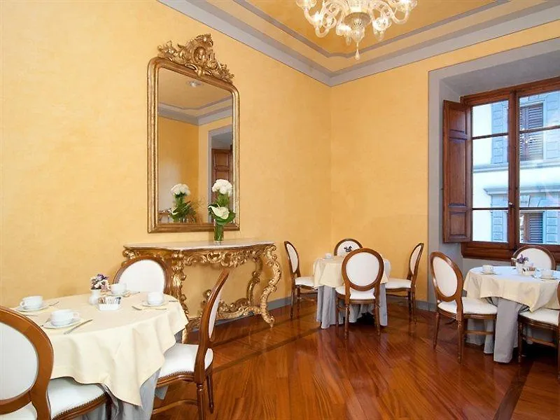 Hotel Pierre Florence 4*,  Italy