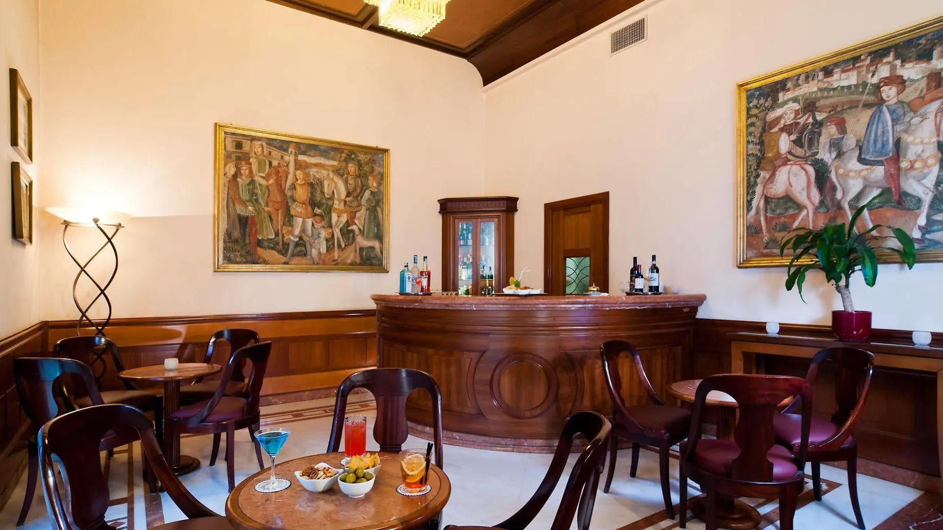 Hotel Pierre Florence 4*,  Italy
